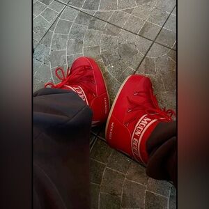 Moon Boot Icon Low Red Boots